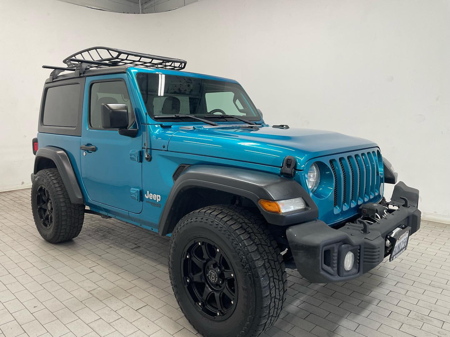 Teal Jeep Wrangler detail Oahu
